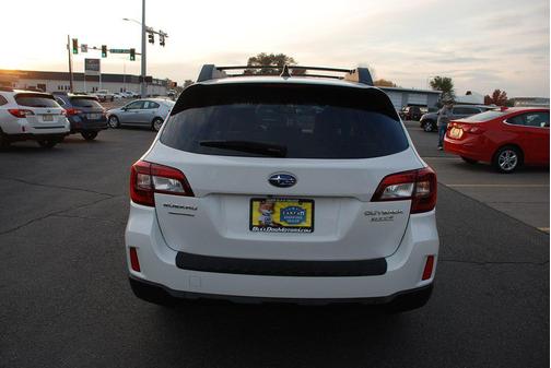 2017 Subaru Outback 2.5i Premium