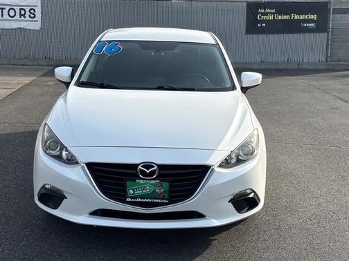 2016 Mazda Mazda3 i Sport