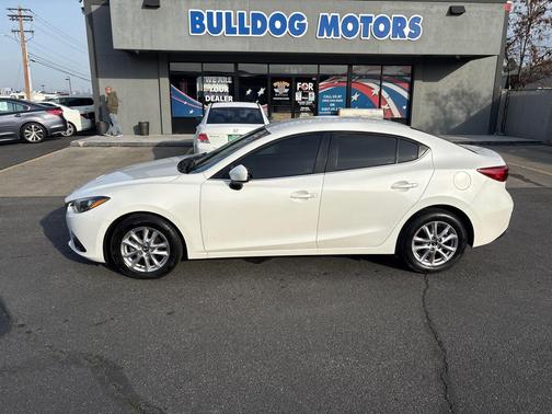 2016 Mazda Mazda3 i Sport