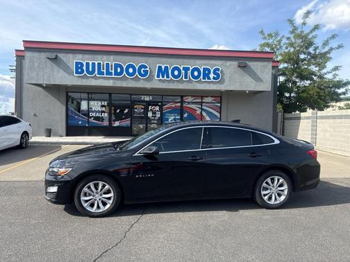 Mosaic Black Metallic 2024 Chevrolet Malibu FWD 1LT