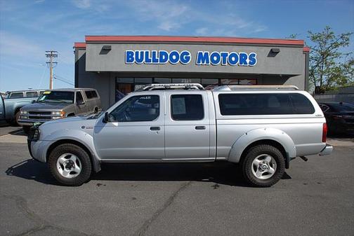 2002 Nissan Frontier SVE Crew Cab