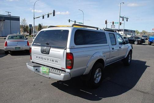 2002 Nissan Frontier SVE Crew Cab