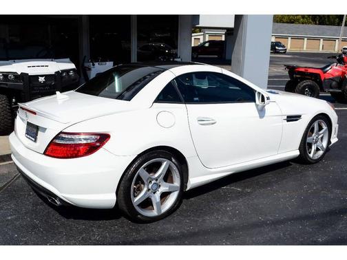 2016 Mercedes-Benz SLK-Class SLK300 Roadster