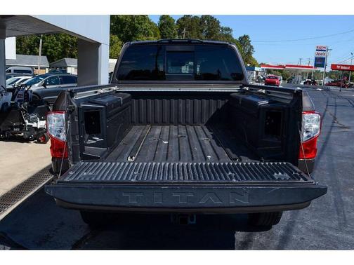 2016 Nissan Titan XD Platinum Reserve