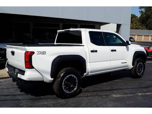 2024 Toyota Tacoma TRD Off Road
