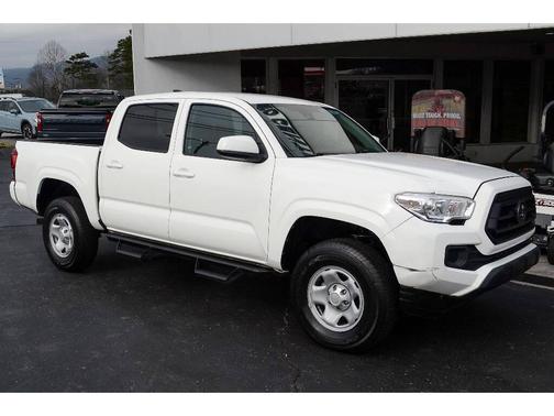 2023 Toyota Tacoma SR