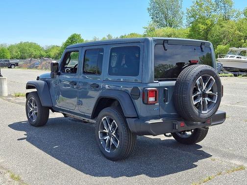 2025 Jeep Wrangler 4xe Sport