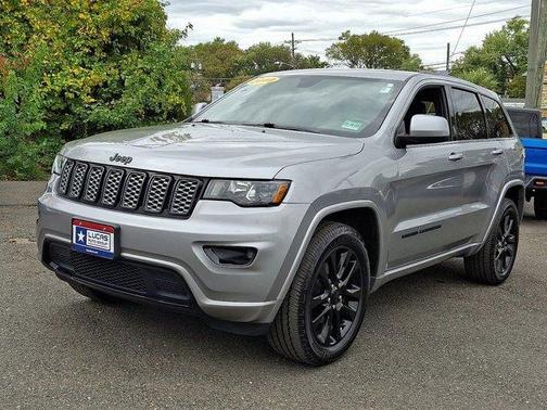 2019 Jeep Grand Cherokee Altitude