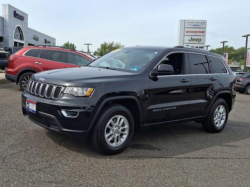 2020 Jeep Grand Cherokee Laredo E