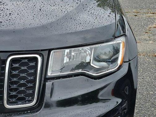 2020 Jeep Grand Cherokee Laredo E