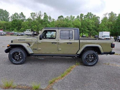 2025 Jeep Gladiator Sport