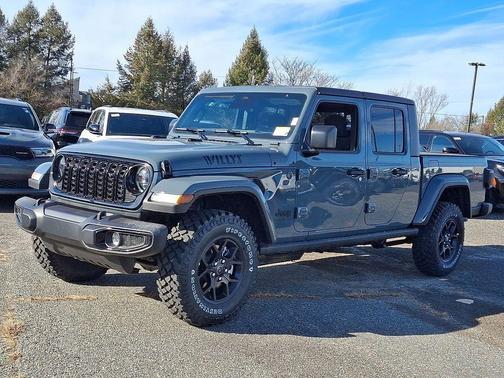 2026 Jeep Gladiator Sport