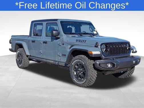 2026 Jeep Gladiator Sport