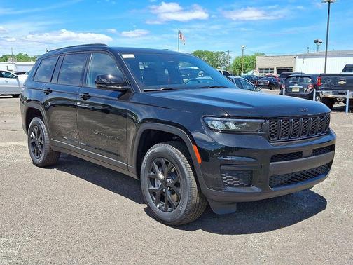 2025 Jeep Grand Cherokee L Laredo