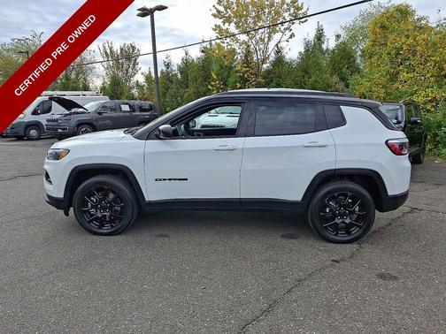 2023 Jeep Compass Altitude