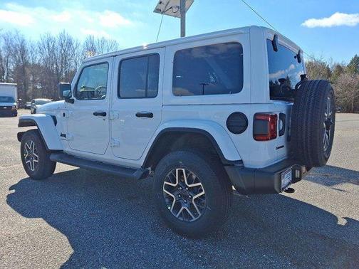 2025 Jeep Wrangler Sahara