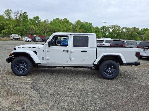 Bright White Clearcoat 2026 Jeep Gladiator 85th Anniversary Edition