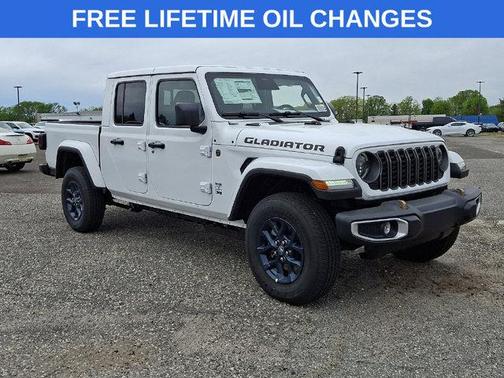 Bright White Clearcoat 2026 Jeep Gladiator 85th Anniversary Edition