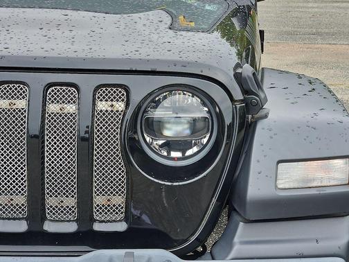 2020 Jeep Wrangler Sport