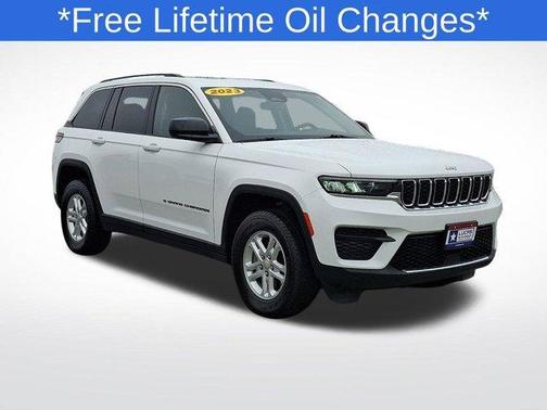 2023 Jeep Grand Cherokee Laredo