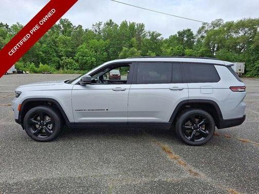 2022 Jeep Grand Cherokee L Laredo