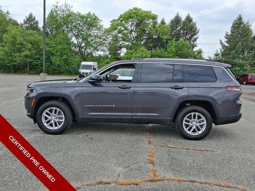 2022 Jeep Grand Cherokee L Laredo
