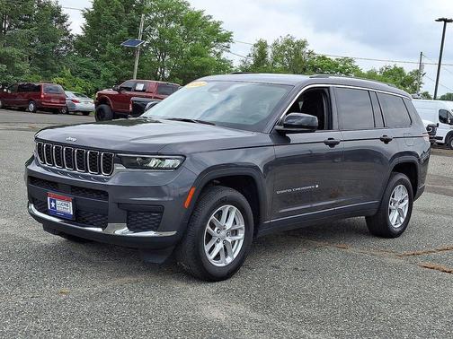 2022 Jeep Grand Cherokee L Laredo