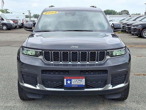 2022 Jeep Grand Cherokee L Laredo