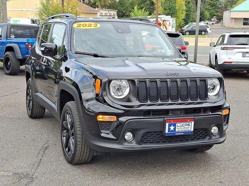 2023 Jeep Renegade Altitude