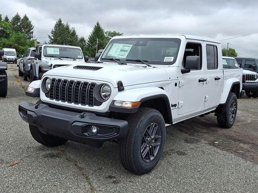 2025 Jeep Gladiator Sport
