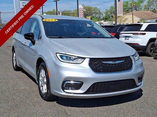 2024 Chrysler Pacifica Touring-L