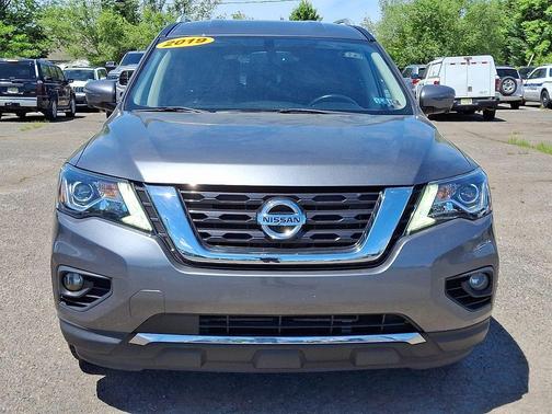 2019 Nissan Pathfinder SL