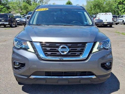 2019 Nissan Pathfinder SL