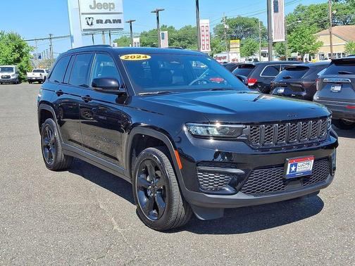 2024 Jeep Grand Cherokee Laredo
