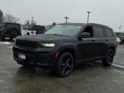 2023 Jeep Grand Cherokee L Laredo