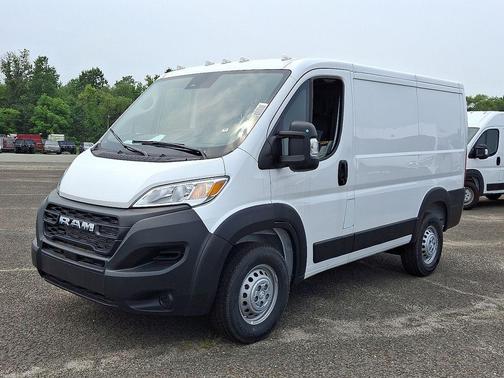 2025 RAM ProMaster 1500 Low Roof
