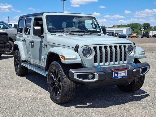 Earl Clearcoat 2023 Jeep Wrangler 4xe Sahara