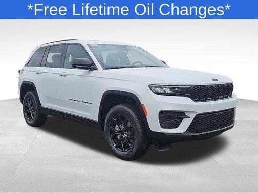 2025 Jeep Grand Cherokee Laredo