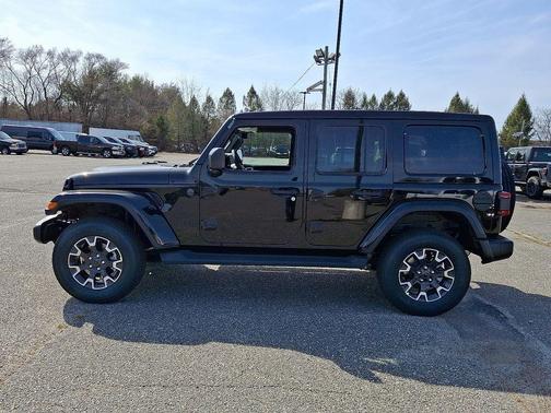2025 Jeep Wrangler Sahara