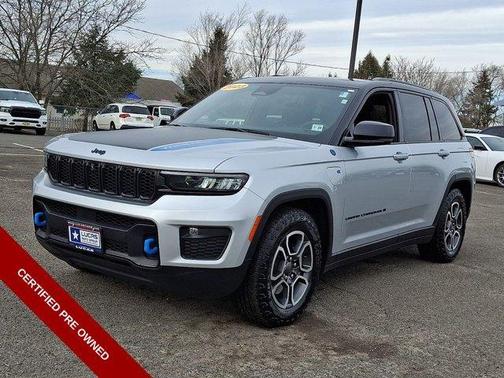 2023 Jeep Grand Cherokee 4xe Trailhawk