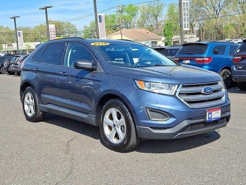 2018 Ford Edge SE