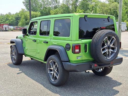 2025 Jeep Wrangler 4xe Sport