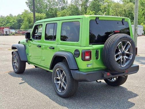 2025 Jeep Wrangler 4xe Sport