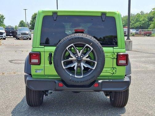 2025 Jeep Wrangler 4xe Sport