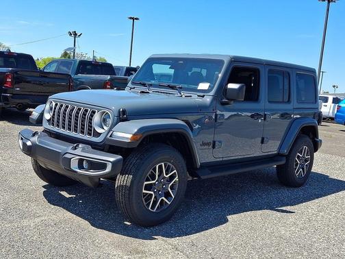 Anvil Clearcoat 2026 Jeep Wrangler Sahara