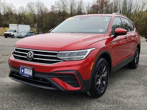 2023 Volkswagen Tiguan 2.0T SE