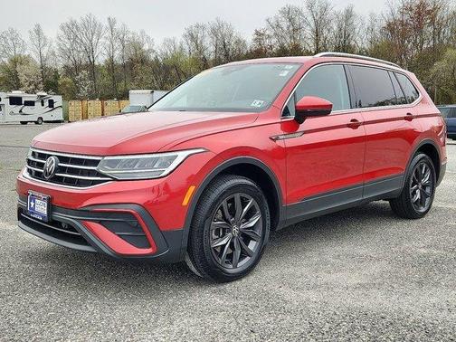 2023 Volkswagen Tiguan 2.0T SE