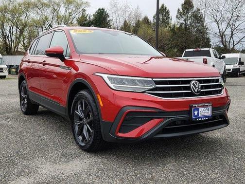 2023 Volkswagen Tiguan 2.0T SE