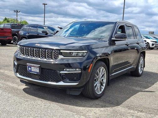 Diamond Black 2023 Jeep Grand Cherokee Summit