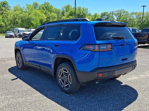Hydro Blue Pearlcoat 2026 Jeep Cherokee LAREDO/LIMITED